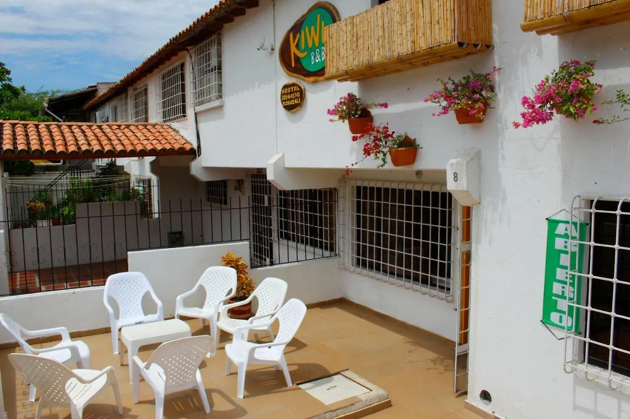 Kiwi B&B Hostal Santa Marta