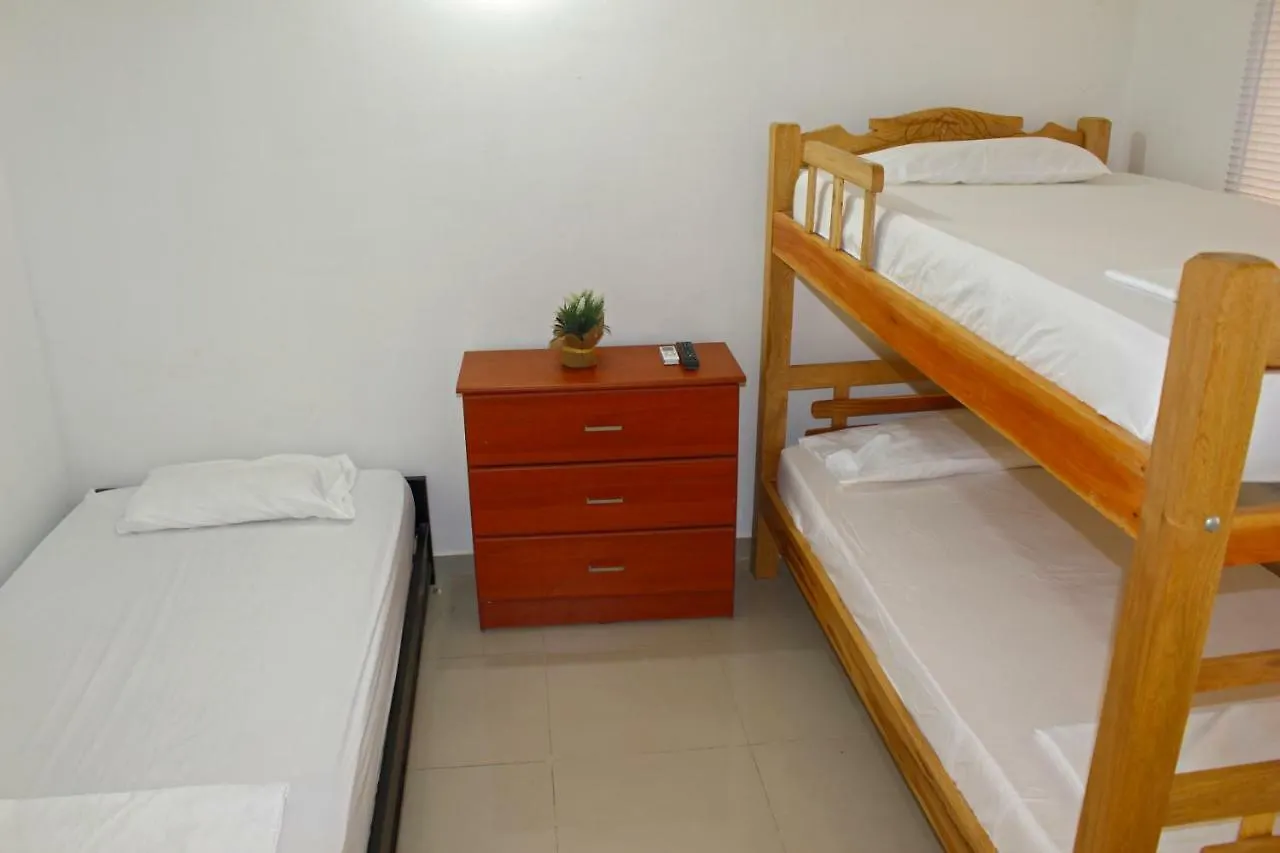*** Affittacamere Kiwi B&B Hostal Santa Marta  Colombia